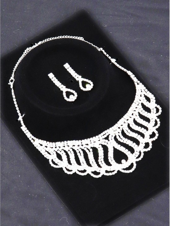 Adjustable Rhinestone Necklace And Earring Set